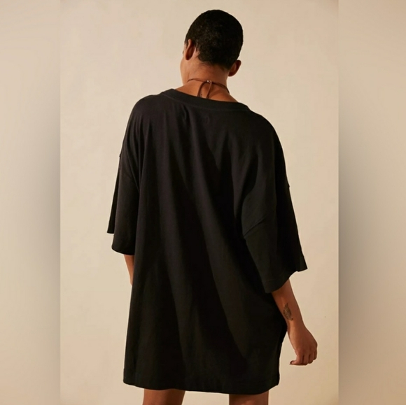 Free People Essential Extreme Tee Mini Black NWT Extra Small - Picture 2 of 7